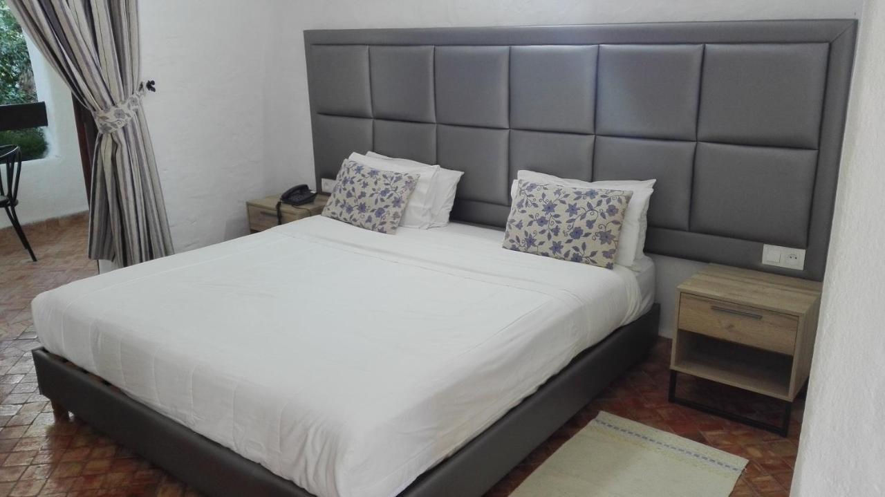 Hotel Mandy Тетуан Экстерьер фото