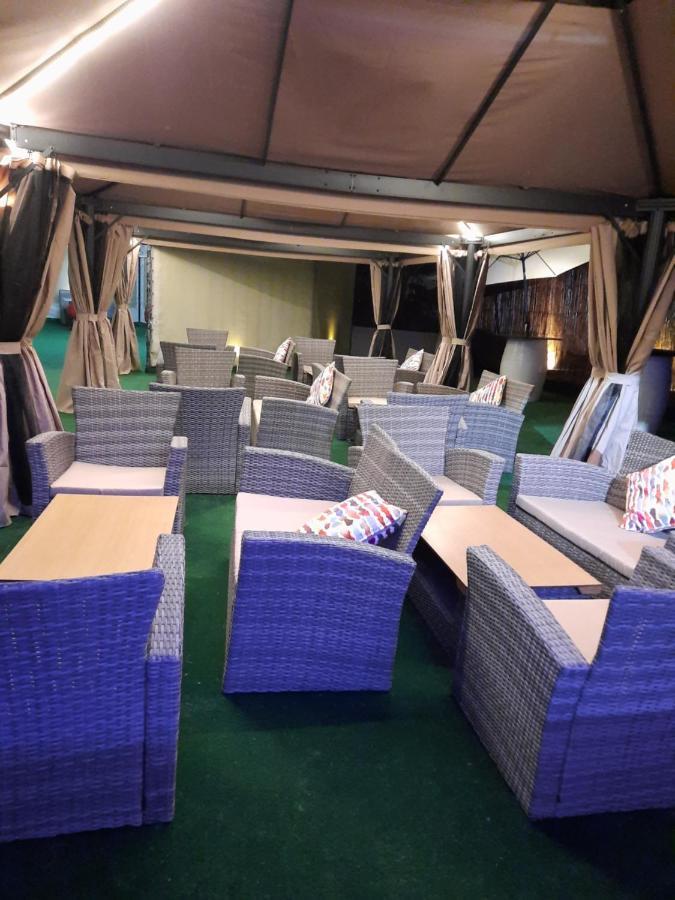 Hotel Mandy Тетуан Экстерьер фото